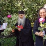 Arhimandritul Ioanichie Staretul cel Minunat Criza va trece iar Dumnezeu ii va pedepsi pe cei care ne doresc raul Luptati pana la capat pentru ca vom invinge