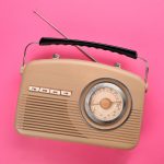 Ce beneficii aduce radioul online in comparatie cu cel analogic
