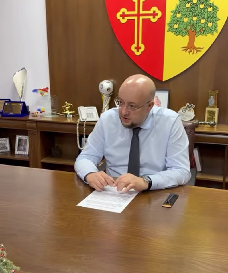 Cine forteaza inchiderea minelor Constantin Radulescu acuza Romania isi saboteaza singura viitorul Valcea sacrificata pentru interese ascunse