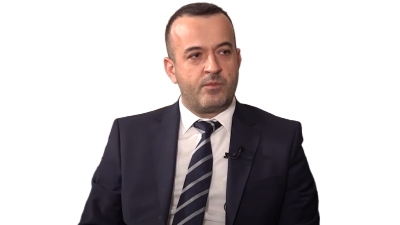 Inspectia Judiciara a evaluat conflictul dintre judecatorul Bogdan Mateescu si Elena Dinescu Atitudinea grefierei a fost considerata sfidatoare si a putut fi interpretata ca provocatoare