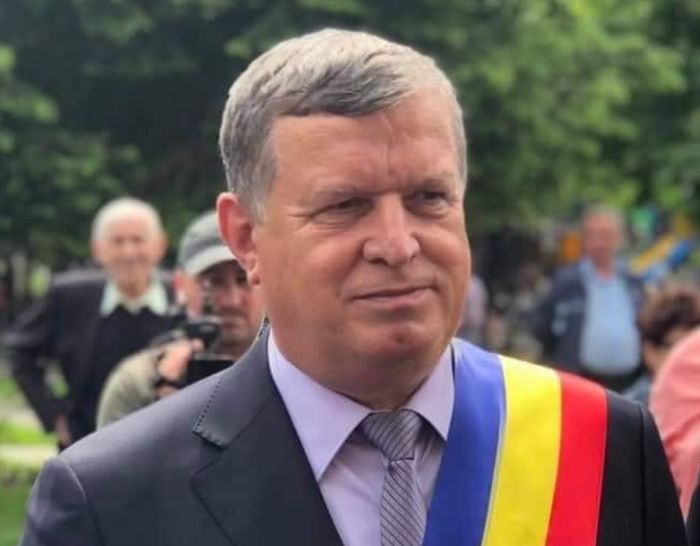 SOC in administratia locala Mircia Gutau si a prezentat demisia Ramnicu Valcea ramane fara primar dupa un conflict sever cu Guvernul Ilie Bolojan