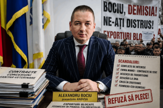 exclusiv valceanul alexandru bociu se agata de post oierii ii cer demisia seful ansvsa refuza sa renunte desi mandatul sau este umbretit de scandaluri