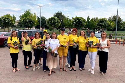 Claudia Joica presedinta Organizatiei Judetene de Femei AUR Valcea Schimbarea incepe prin dialog iar fiecare opinie are valoare