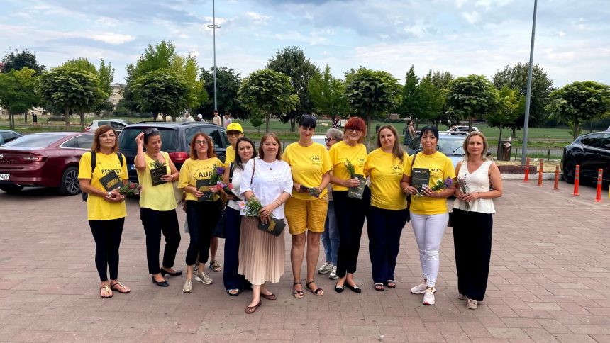 Claudia Joica presedinta Organizatiei Judetene de Femei AUR Valcea Schimbarea incepe prin dialog iar fiecare opinie are valoare