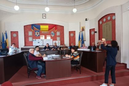 Juriul Cetateni lor din Ramnicu Valcea recunoscut de OCDE ca un exemplu de bune practici in implicarea cetatenilor in Politica de Coeziune a Uniunii Europene