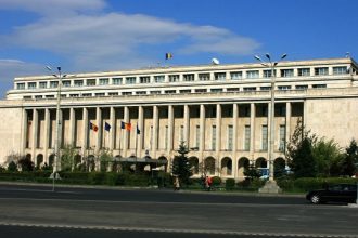 Prefectura convoca sedinta privind termoficarea dar timpul este scurt Guvernul trebuie sa aloce urgent 40 de milioane de lei pentru CET Govora