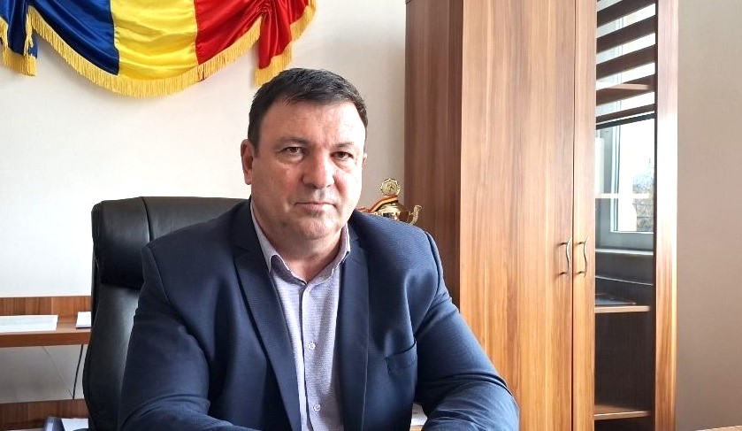 Primarul Marcel Radi a incheiat lucrarile de extindere a retelei de gaze in satul Pietrari