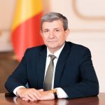 deputatul AUR Nicolae Mindrescu solicita explicatii Guvernului in urma cresterii dramatice a preturilor la energie Romania vinde energia electrica ieftin ziua si o cumpara inapoi de zece ori mai scump seara