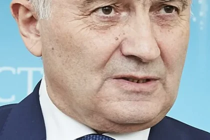 Lazăr Comănescu, vâlceanul care a reprezentat România la vârful diplomației europene