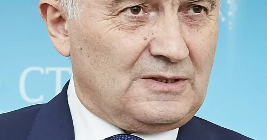 Lazăr Comănescu, vâlceanul care a reprezentat România la vârful diplomației europene