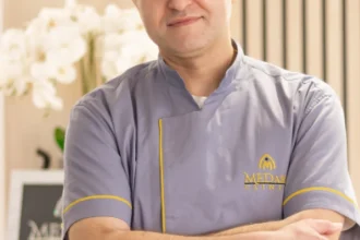 Neurochirurgia de la Vâlcea: șeful cu parafa, „șefa” cu puterea?